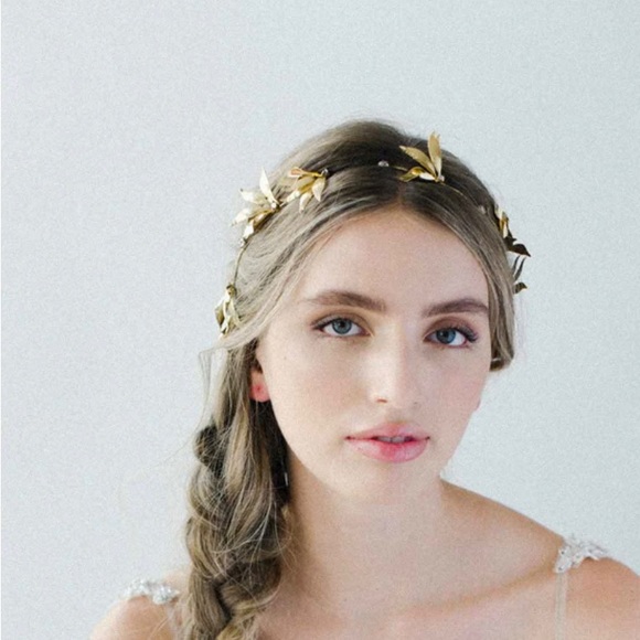 Gold & crystal floral bridal headband from BHLDN - Picture 2 of 8